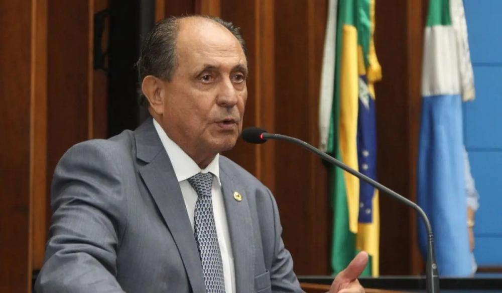 Com indicados exonerados, Zé Teixeira mantém decisão de deixar bloco do Governo