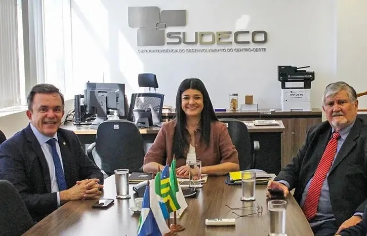 Com Zeca fora, Rose Modesto surge como opção no PT e pode ser a candidata de Lula na Capital