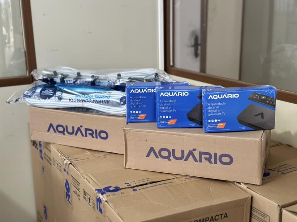 Prefeitura de Nova Alvorada do Sul realiza entrega de kits digitais para famílias do CadÚnico