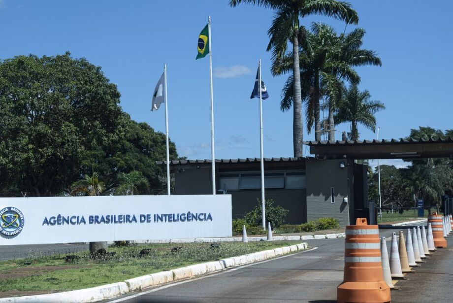 Consultório médico de Campo Grande era base de espionagem paralela de funcionário da Abin